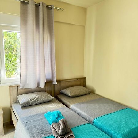 פראליה דיוניסיו Adoniss Apartmentss מראה חיצוני תמונה