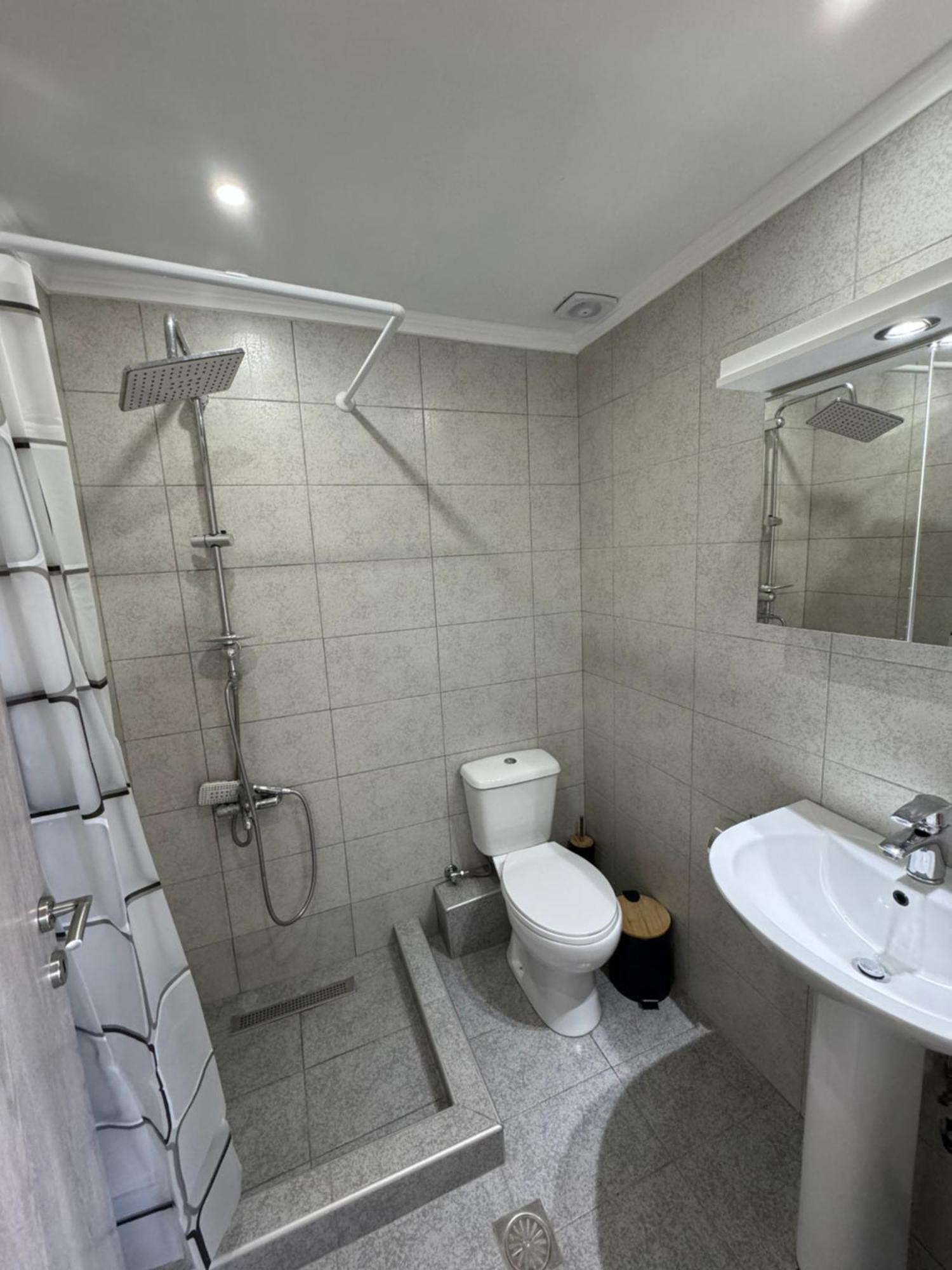 פראליה דיוניסיו Adoniss Apartmentss מראה חיצוני תמונה