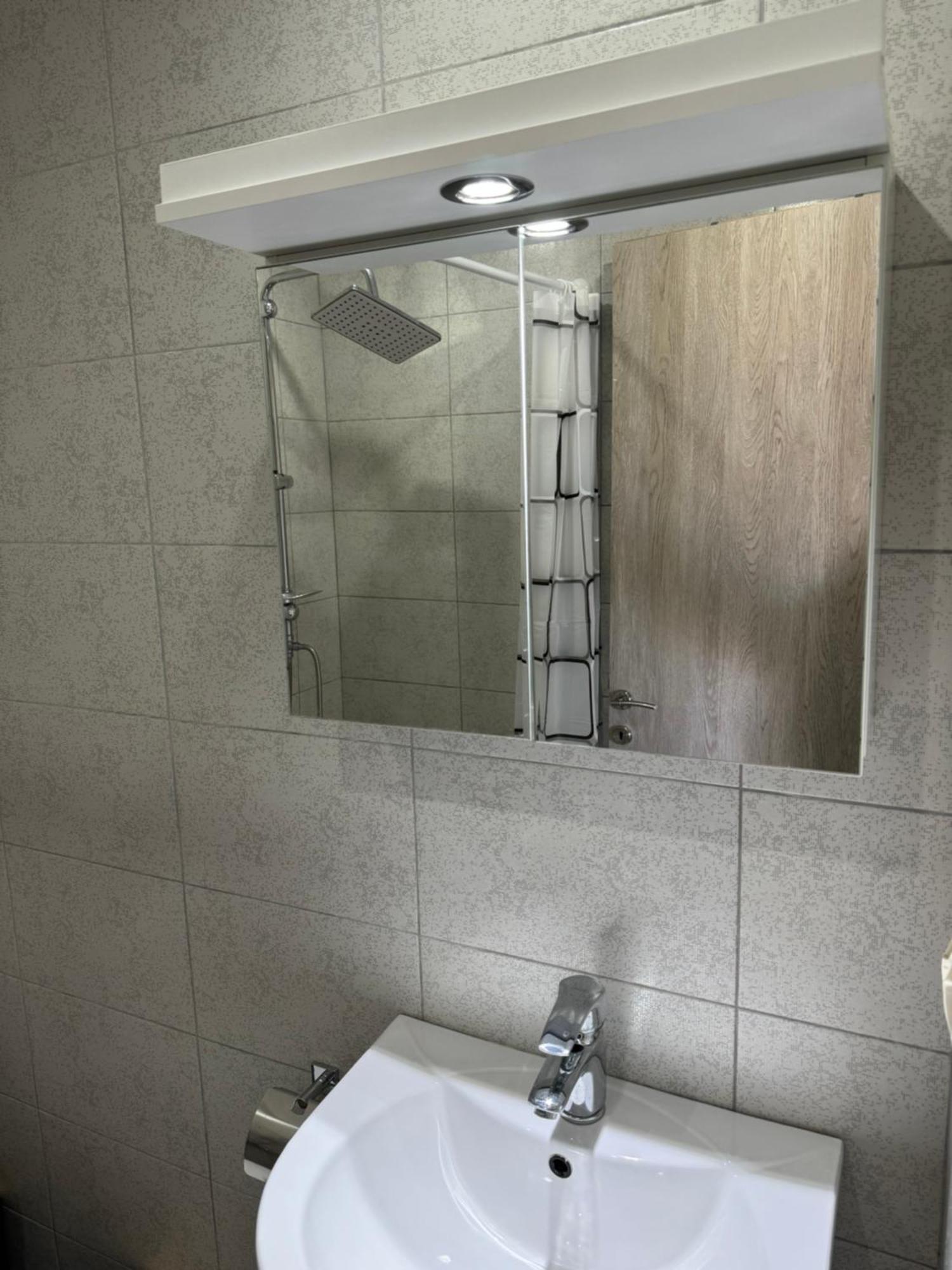 פראליה דיוניסיו Adoniss Apartmentss מראה חיצוני תמונה